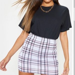 PrettyLittleThing Mono Check Print Mini Skirt